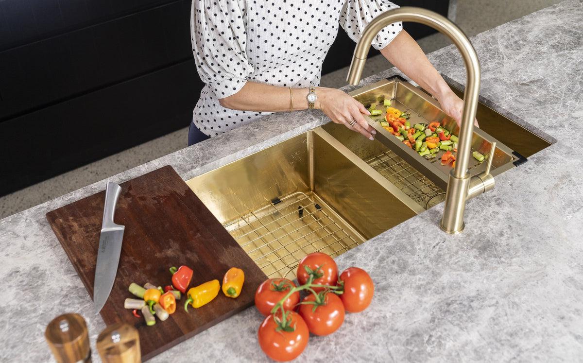Lavello Kitchen Sink Colander — Tiger Bronze